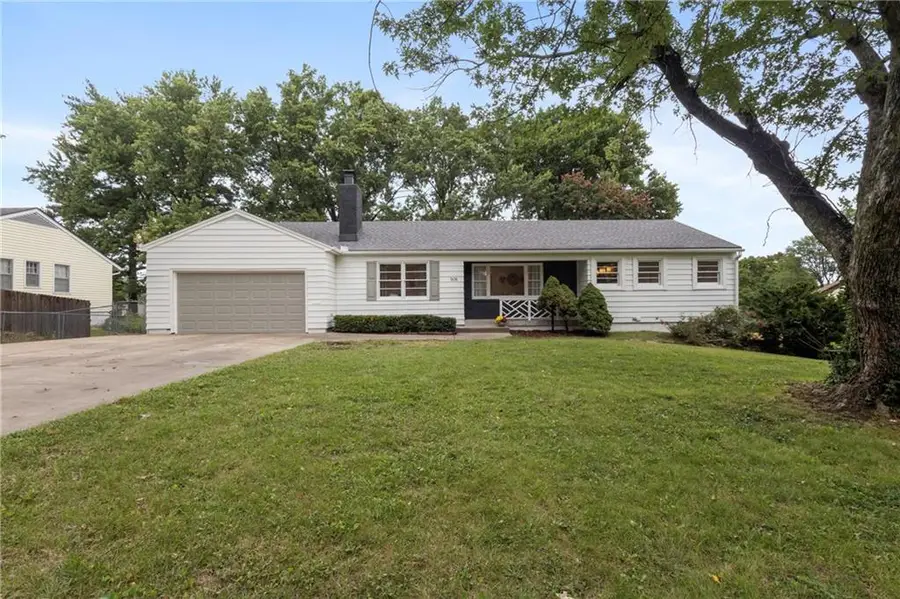 508 W 96th Terrace, Kansas City, MO 64114 - Image #2