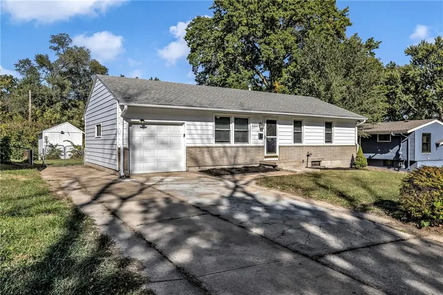 5222 NE 44th Street, Kansas City, MO 64117 - Image #3