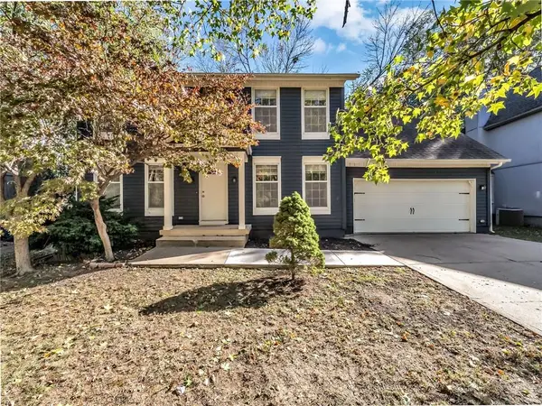 2128 S Lennox Drive, Olathe, KS 66062