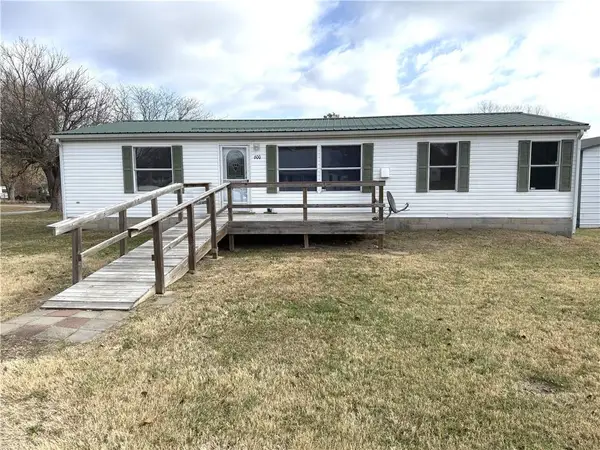 600 S Seventh Street, Deepwater, MO 64740