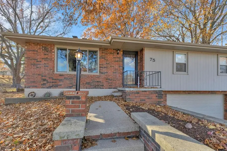 75 Myrna Circle, Saint Joseph, MO 64506 - Image #3