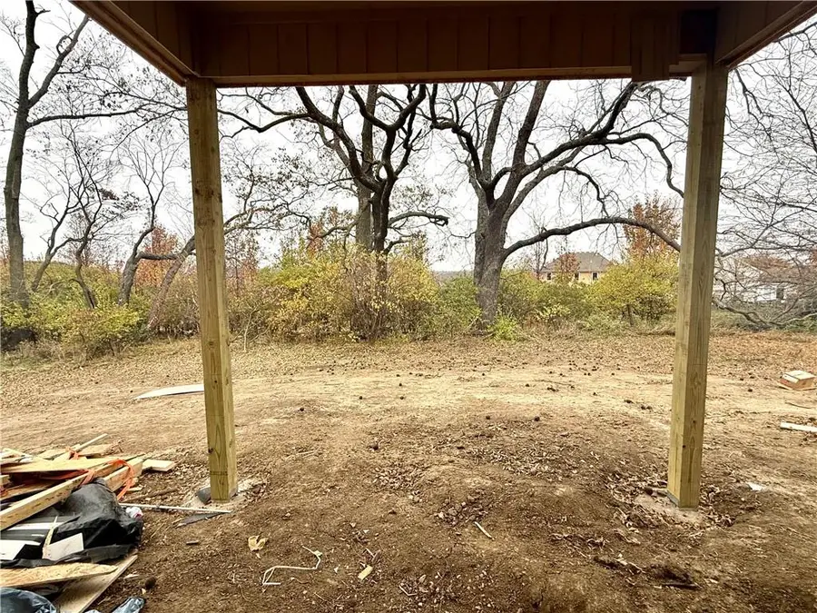 9916 N Manning Avenue, Kansas City, MO 64157 - Image #3