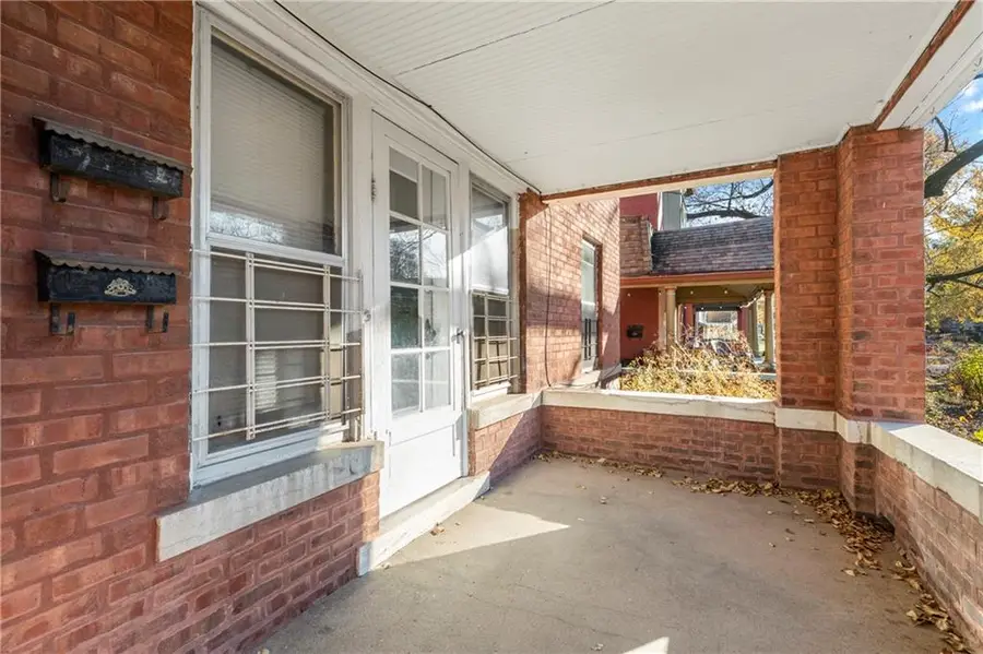 3619 Wyandotte Street, Kansas City, MO 64111 - Image #3