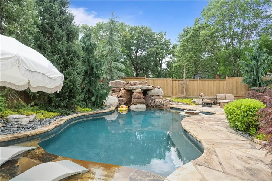 5217 Walmer Street, Mission, KS 66202 - #2