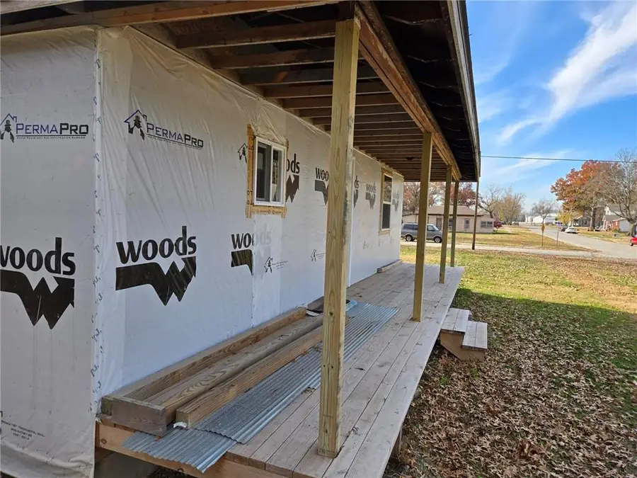 617 Mill Street, Neodesha, KS 66757 - Image #3