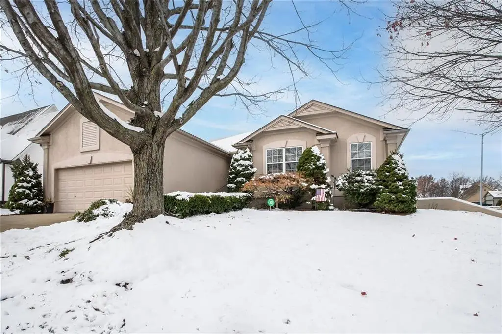 3112 S Arrowhead Drive, Independence, MO 64057 - Image #1