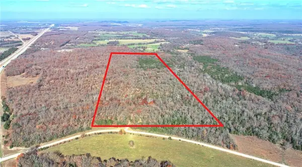 000 SE 500 Road, Collins, MO 64738