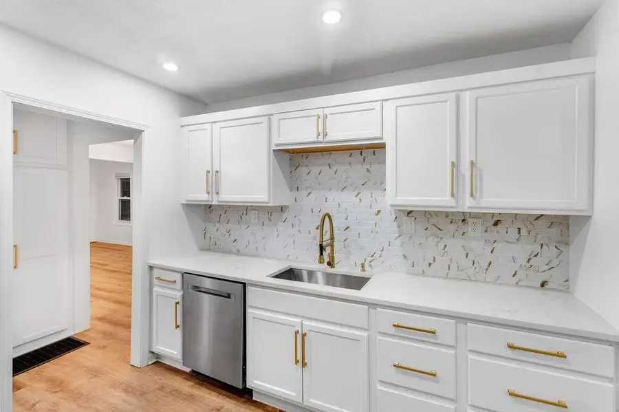 4504 E 43rd Street, Kansas City, MO 66130 - Image #3