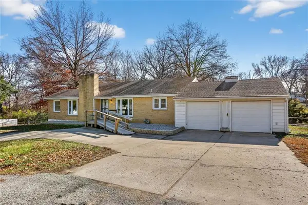 6501 Oak Drive, Kansas City, KS 66104