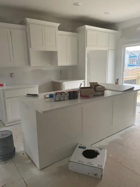 16195 Ryan Circle, Parkville, MO 64152 - Image #3