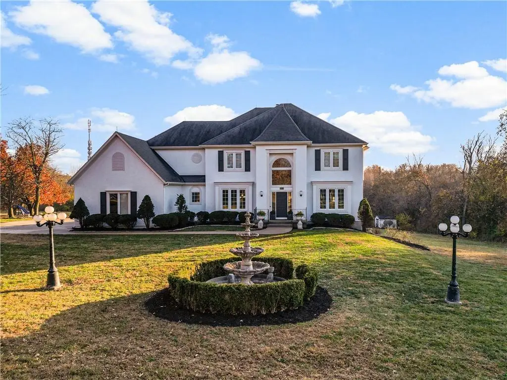 10125 W 149th Terrace, Overland Park, KS 66221 - Image #1