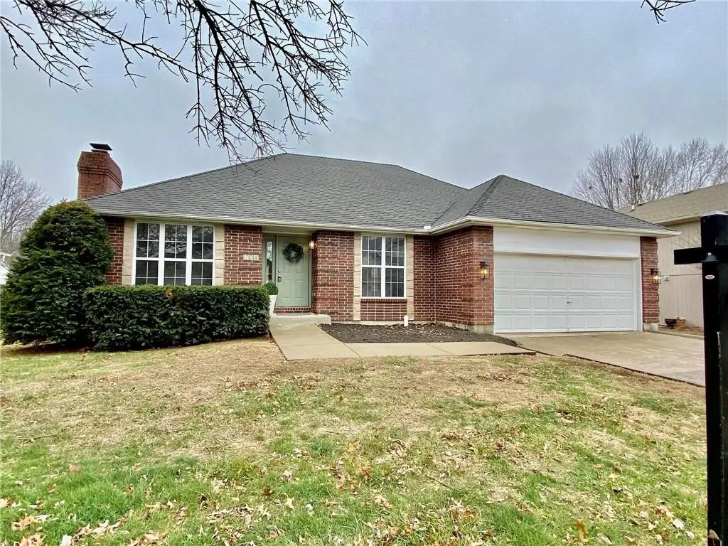 704 Chaucer Lane, Warrensburg, MO 64093 - Image #1