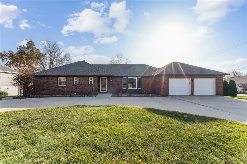 29 Hillcrest Drive, Platte City, MO 64079 - Image #1