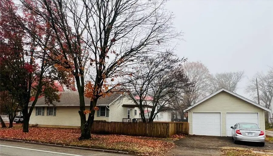 523 S Crawford Street, Fort Scott, KS 66701 - Image #3