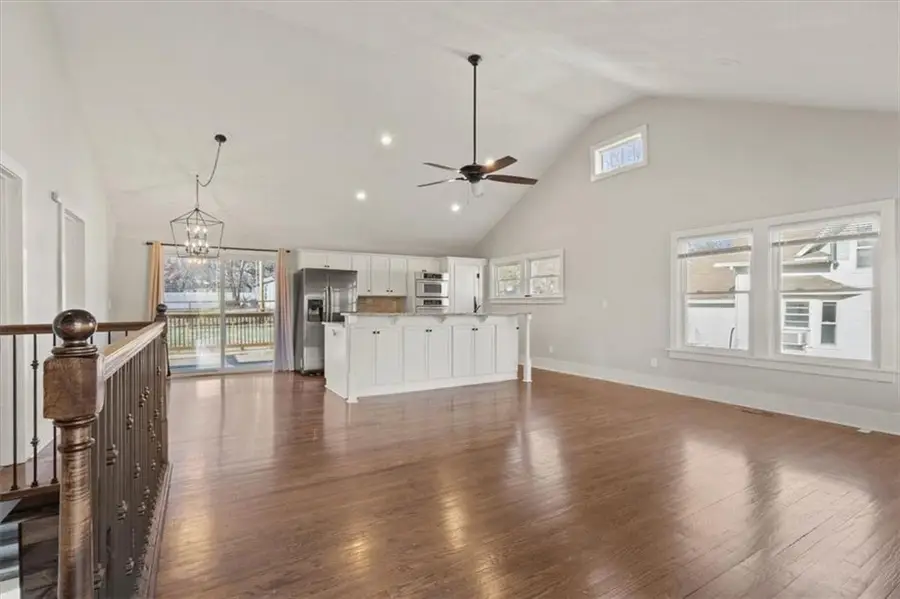 310 Green Street, Lees Summit, MO 64063 - Image #2