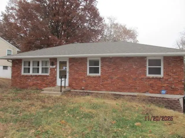 4905 N Topping Avenue, Kansas City, MO 64119 - Image #1