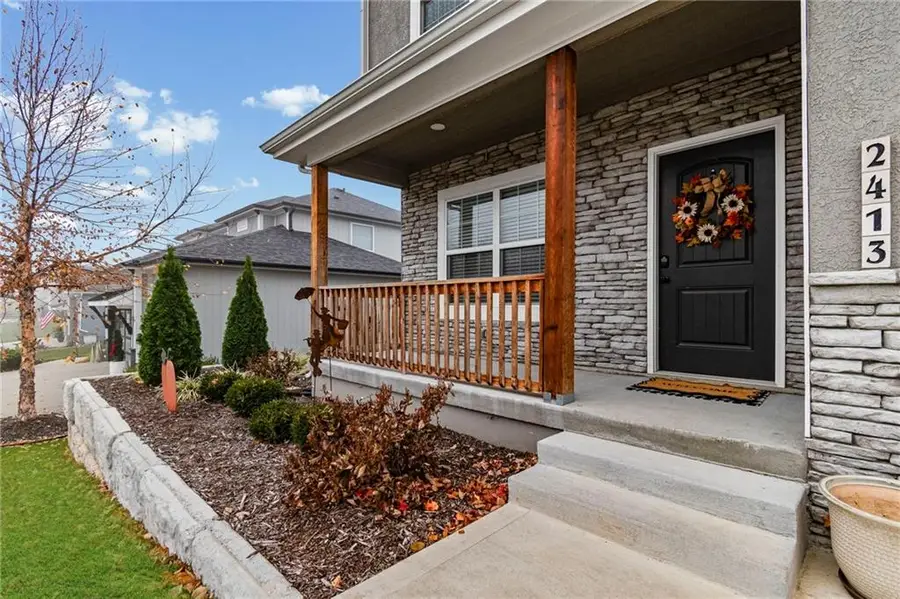 2413 SE Creek Ridge Court, Blue Springs, MO 64014 - Image #2