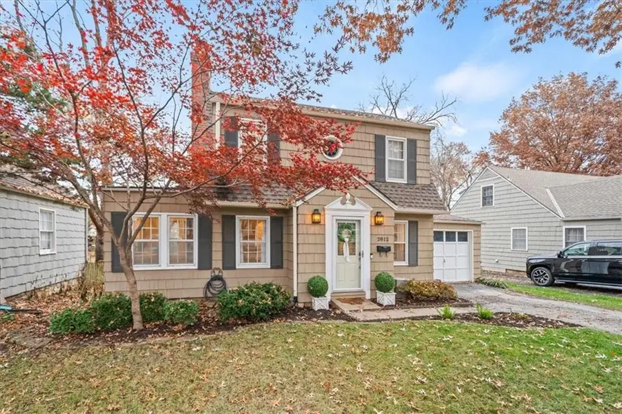 2812 W 49th Terrace, Westwood, KS 66205 - Image #2