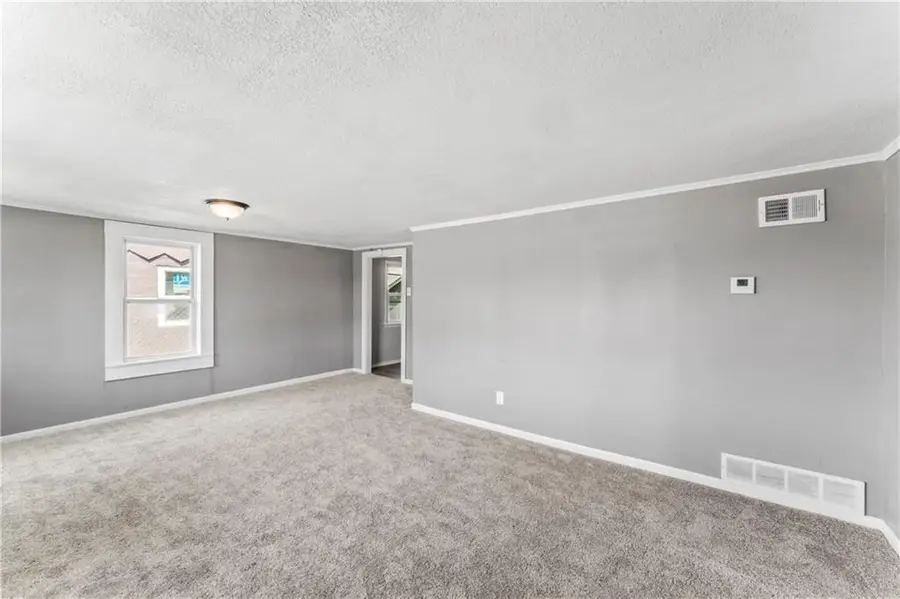 1202 E 23rd Street, Independence, MO 64055 - Image #2