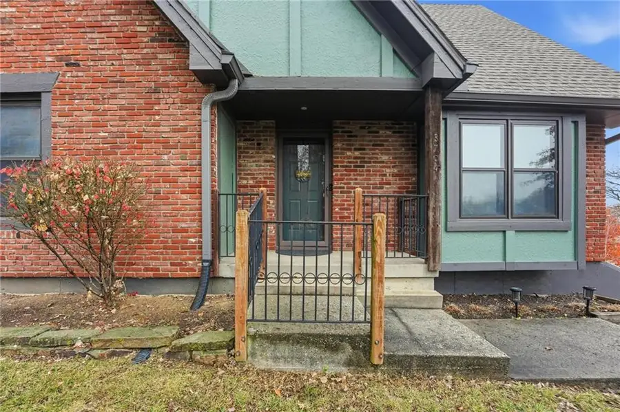 3704 NW 74th Street, Kansas City, MO 64151 - Image #2