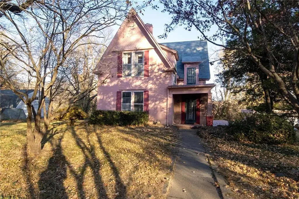 1911 N 22nd Street, Saint Joseph, MO 64505 - Image #1
