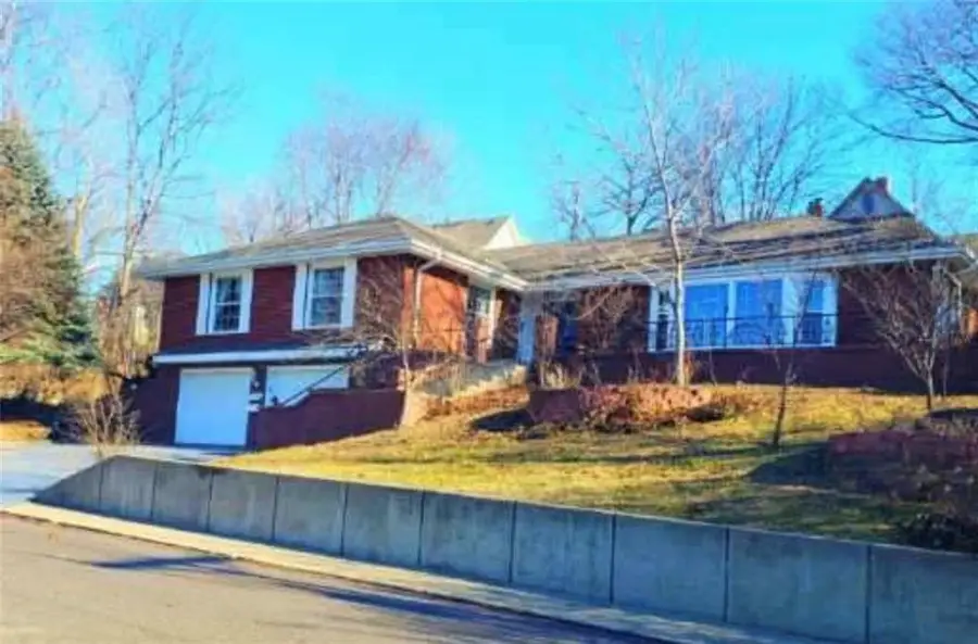 245 N Main Street, Liberty, MO 64068 - #2