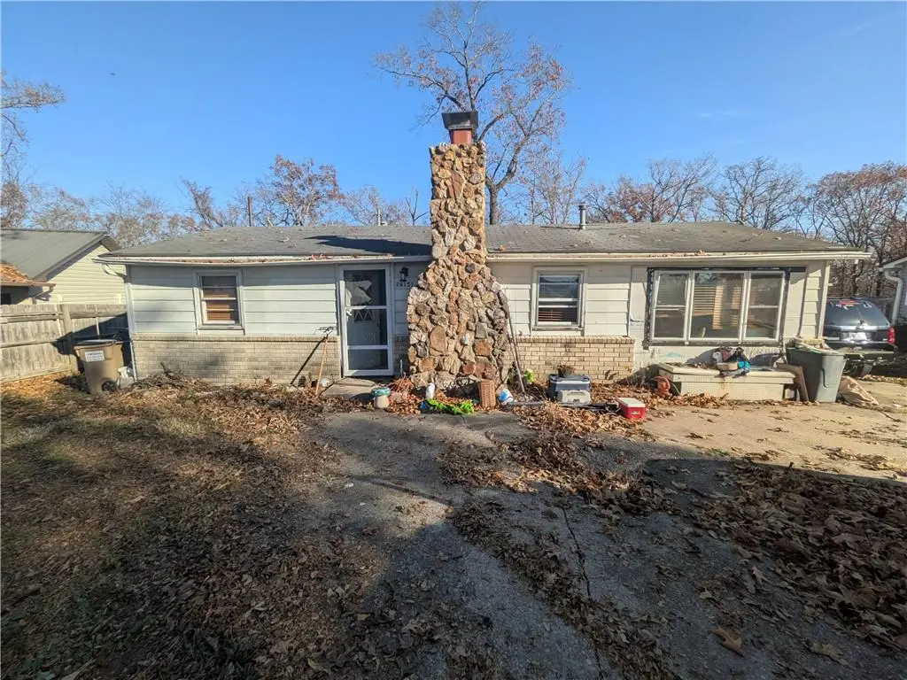 26151 Waterview Drive, Warsaw, MO 65355 - Image #1