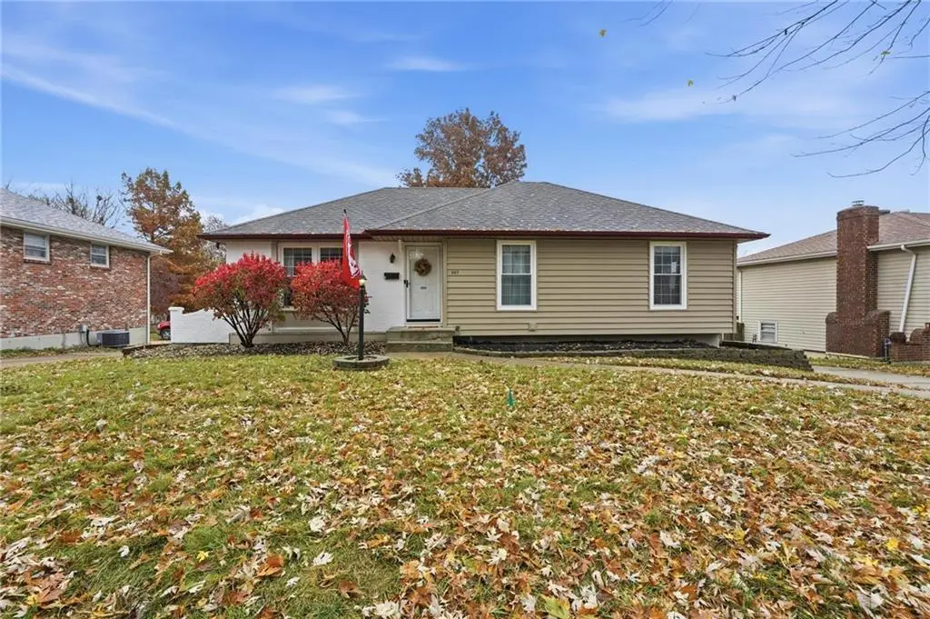 307 NE Sharon Drive, Lees Summit, MO 64063 - Image #1