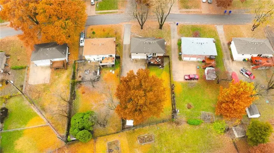 307 NE Sharon Drive, Lees Summit, MO 64063 - Image #3