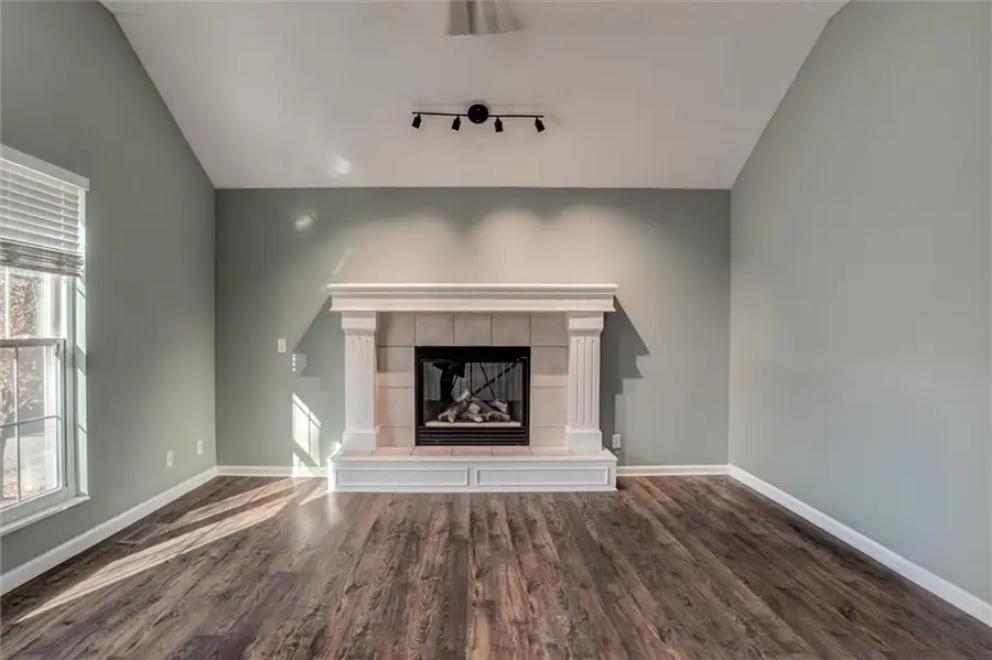 1104 Timberline Drive, Cameron, MO 64429 - Image #2