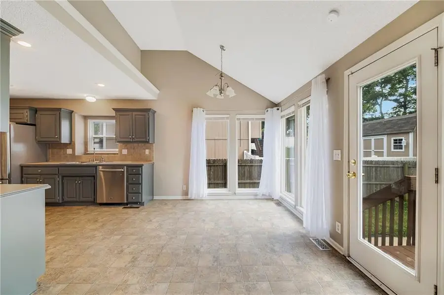 1601 NW Nicholas Drive, Grain Valley, MO 64029 - Image #2