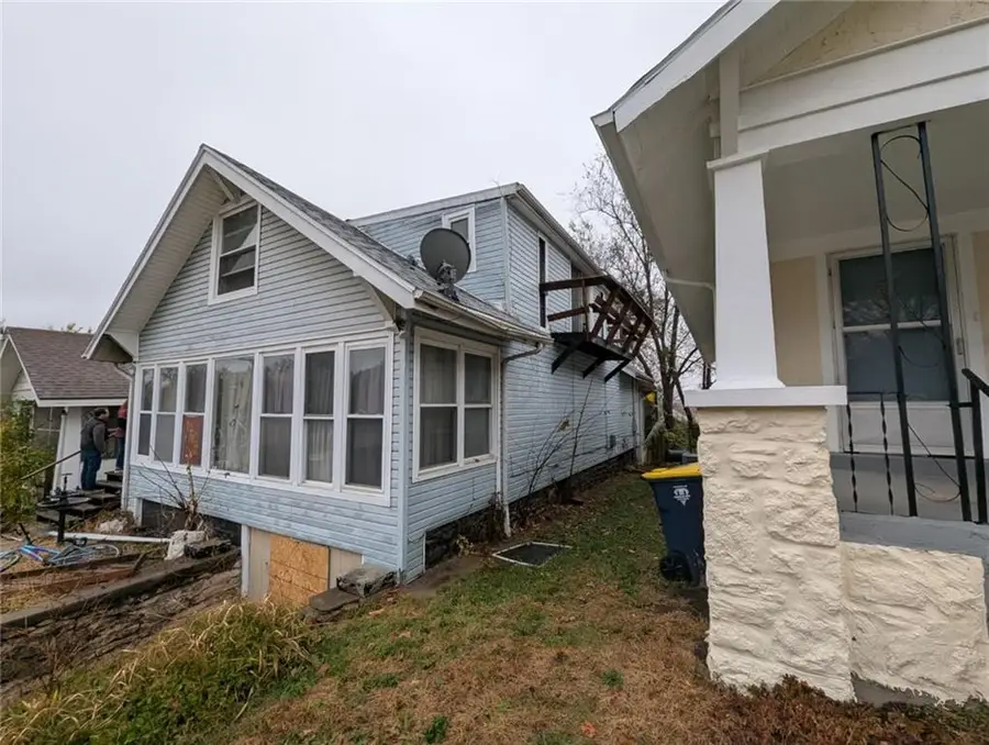 Woodland Avenue, Kansas City, MO 64110 - Image #2