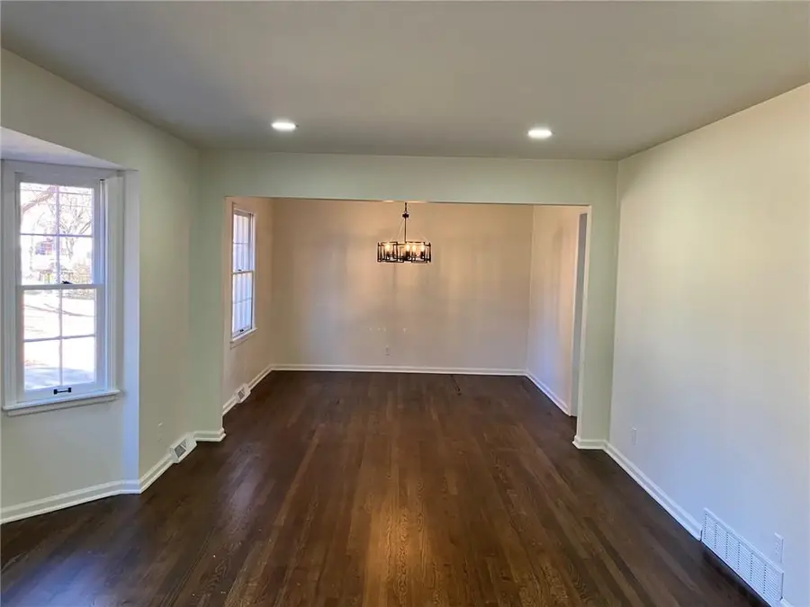 12801 Corrington Avenue, Grandview, MO 64030 - #3