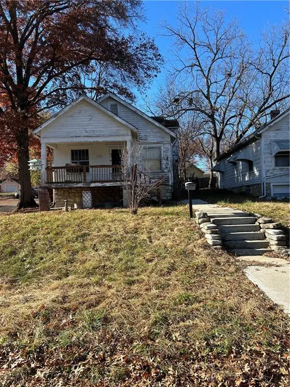 936 Columbia Avenue, Leavenworth, KS 66048 - Image #3