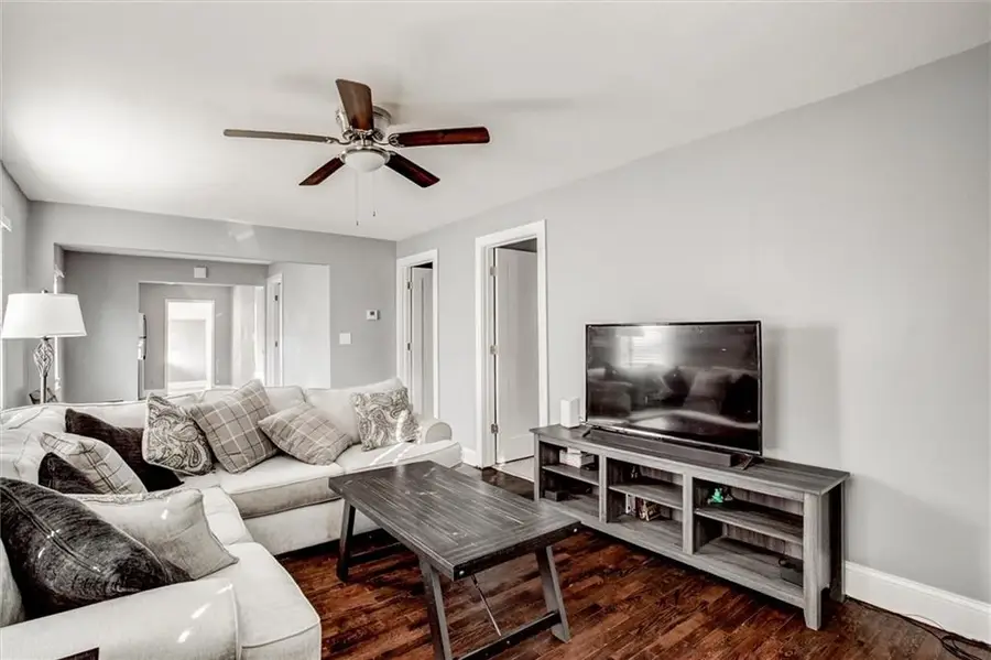 1612 S Harris Avenue, Independence, MO 64052 - Image #3