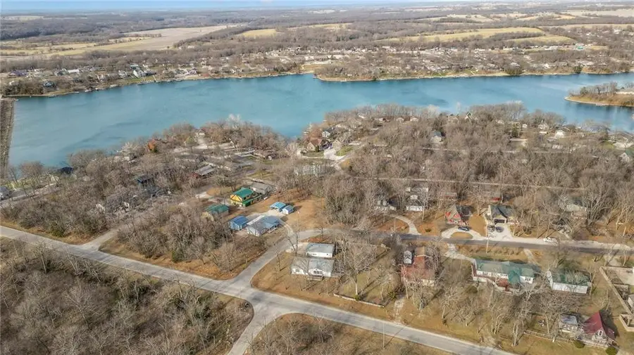 186 Fascination Lane, Linn Valley, KS 66040 - Image #2