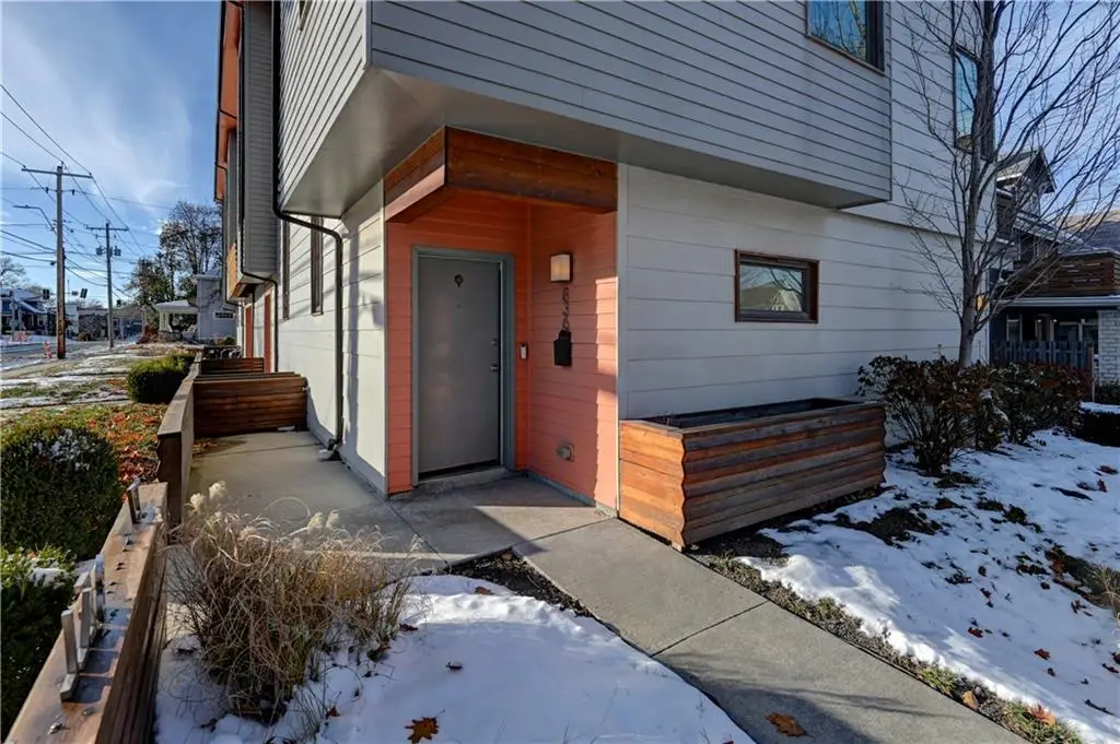 836 E 27 Street, Kansas City, MO 64108 - Image #1