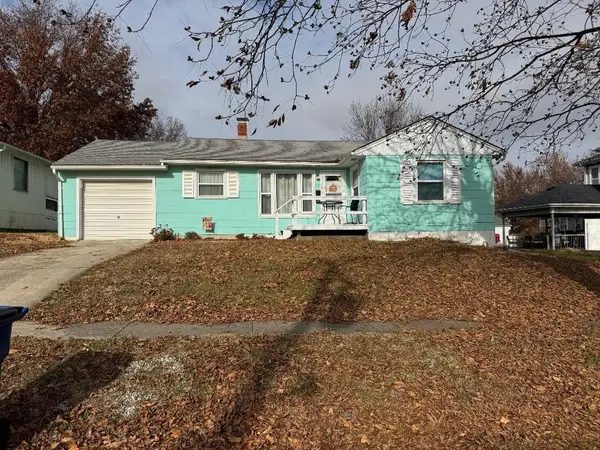 205 E Van Buren Street, Gallatin, MO 64640