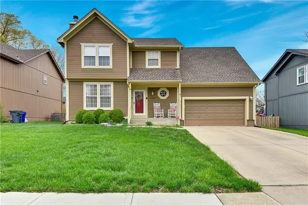 1376 E 155 Street, Olathe, KS 66062