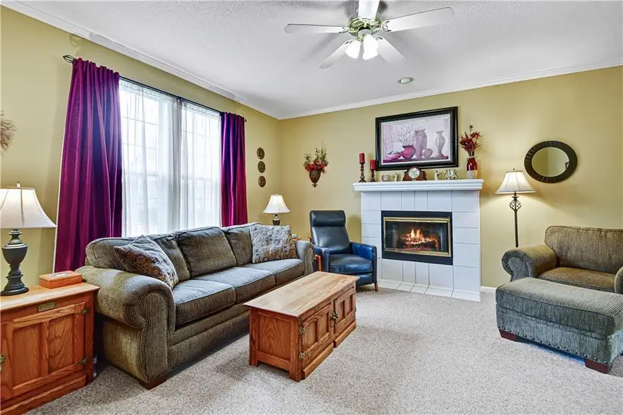 1376 E 155 Street, Olathe, KS 66062 - Image #3