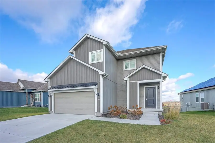 27424 E Cedar Grove Drive, Greenwood, MO 64086 - Image #3