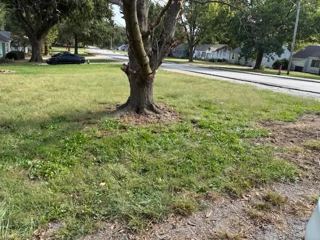 7622 Sni A Bar Road, Kansas City, MO 64129 - Image #2