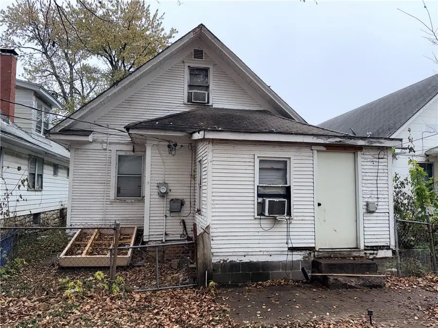 124 N Drury Avenue, Kansas City, MO 64123 - Image #3