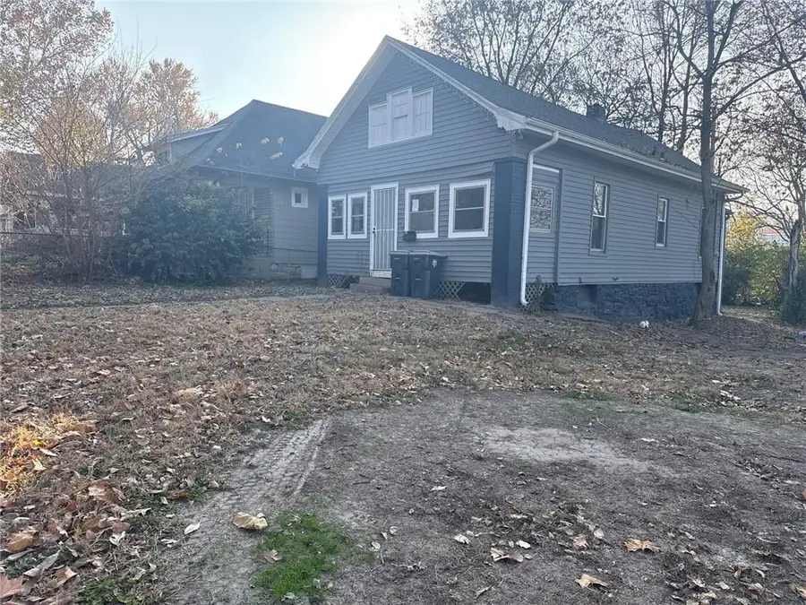 1916 Monroe Avenue, Kansas City, MO 64127 - Image #2