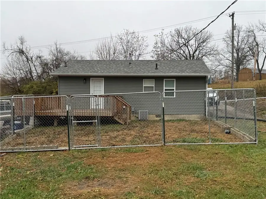 503 E Corrine Street, Gallatin, MO 64640 - Image #3
