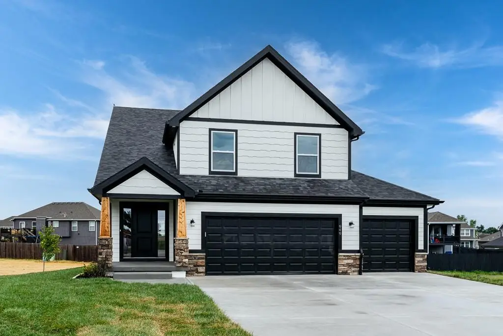 1013 2nd Street, Perry, KS 66073 - Image #1