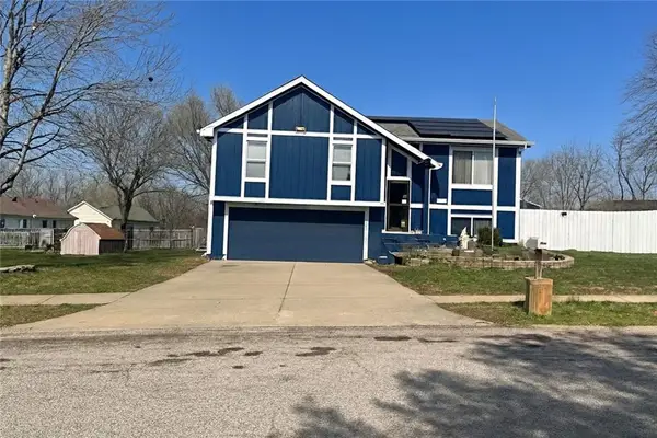 817 N Mohican Drive, Independence, MO 64056