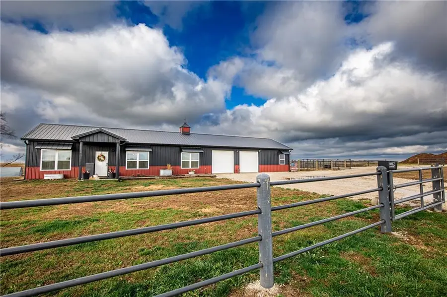 714 Indiana Road, Princeton, KS 66078 - Image #2