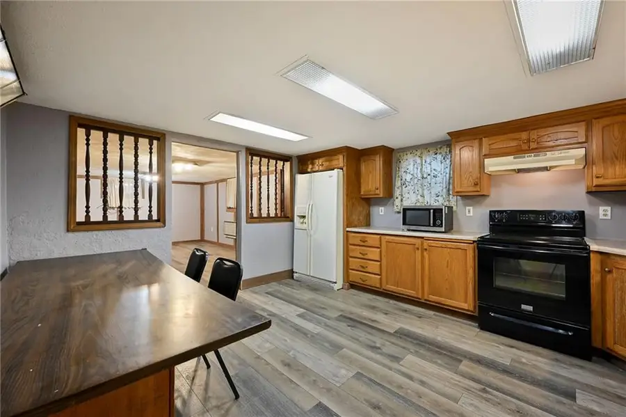 8009 State Rt Yy Highway, Peculiar, MO 64078 - Image #3