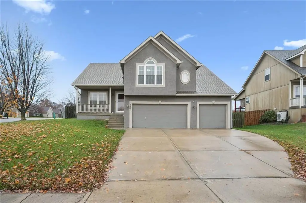 5501 NW 90th Street, Kansas City, MO 64154 - Image #1